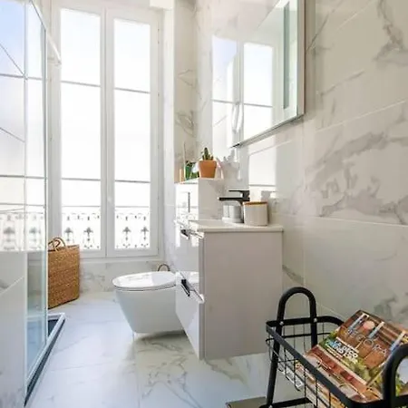 Elegant T2 Renove 4 Pers, Centre Nice, Climatise Nicea