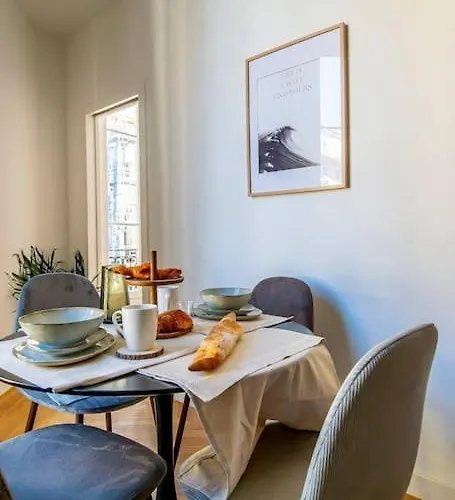 Elegant T2 Renove 4 Pers, Centre Nice, Climatise * Nice